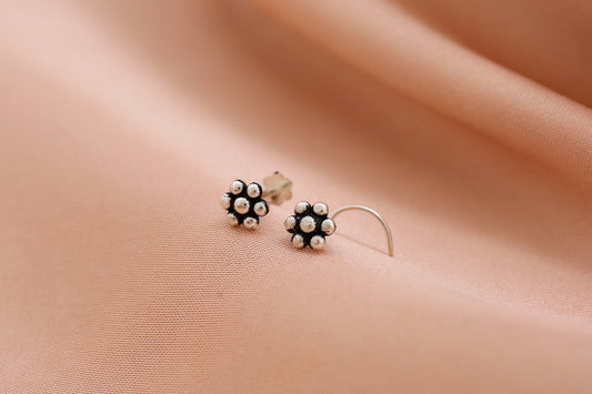 oxidized Nose pin