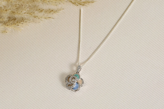 Flower Pendant Necklace