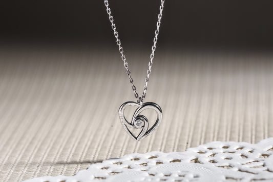 Heart Necklace (Diamond)
