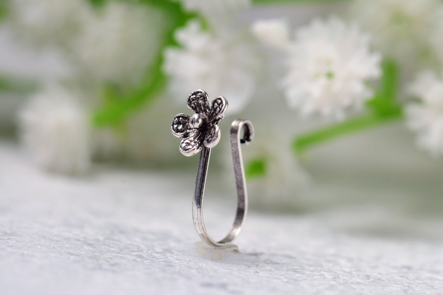 Rani Nose Pin (Clip on)