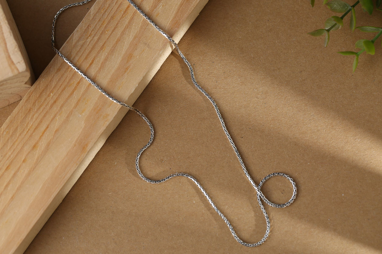 men chain
