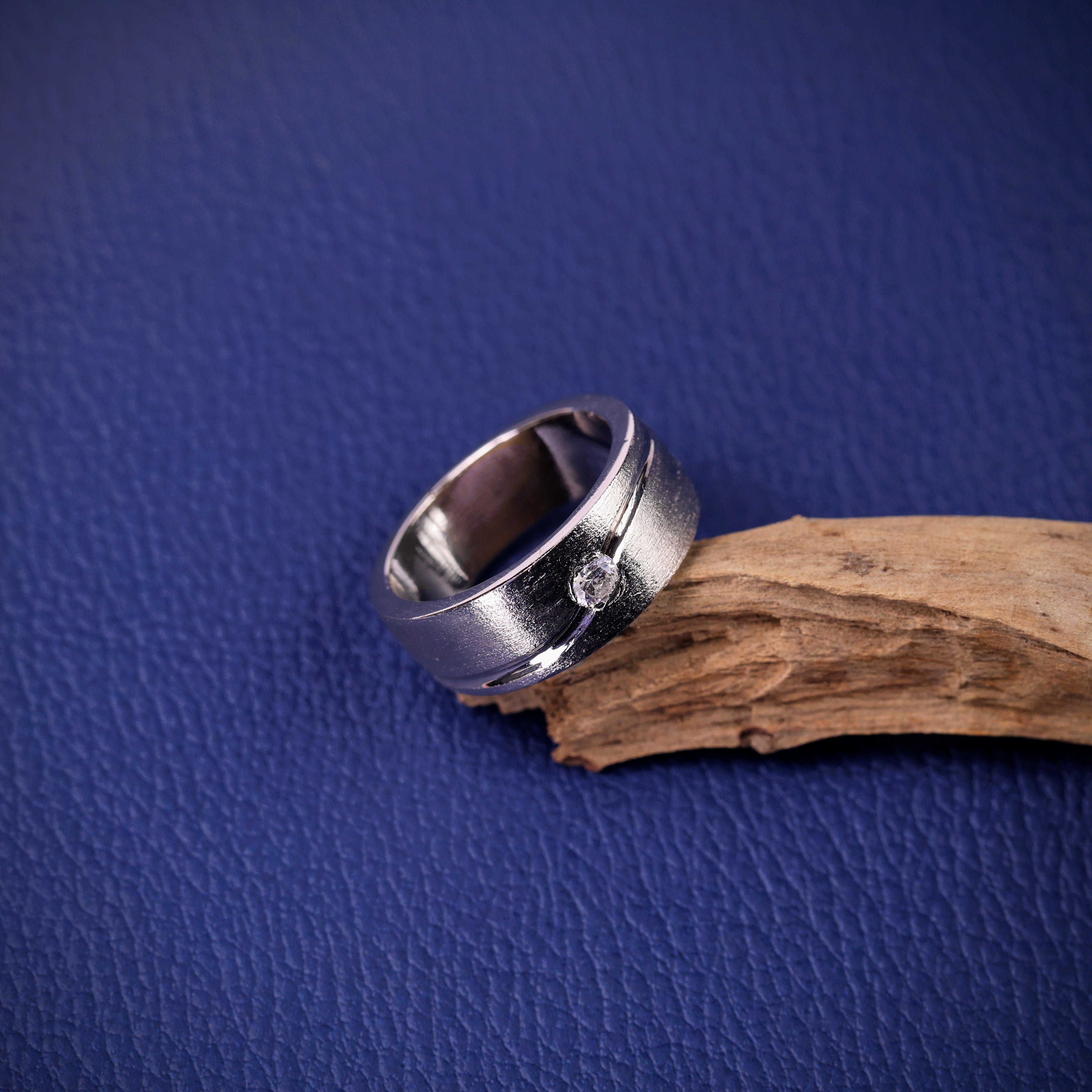 Groove Wave Silver Band