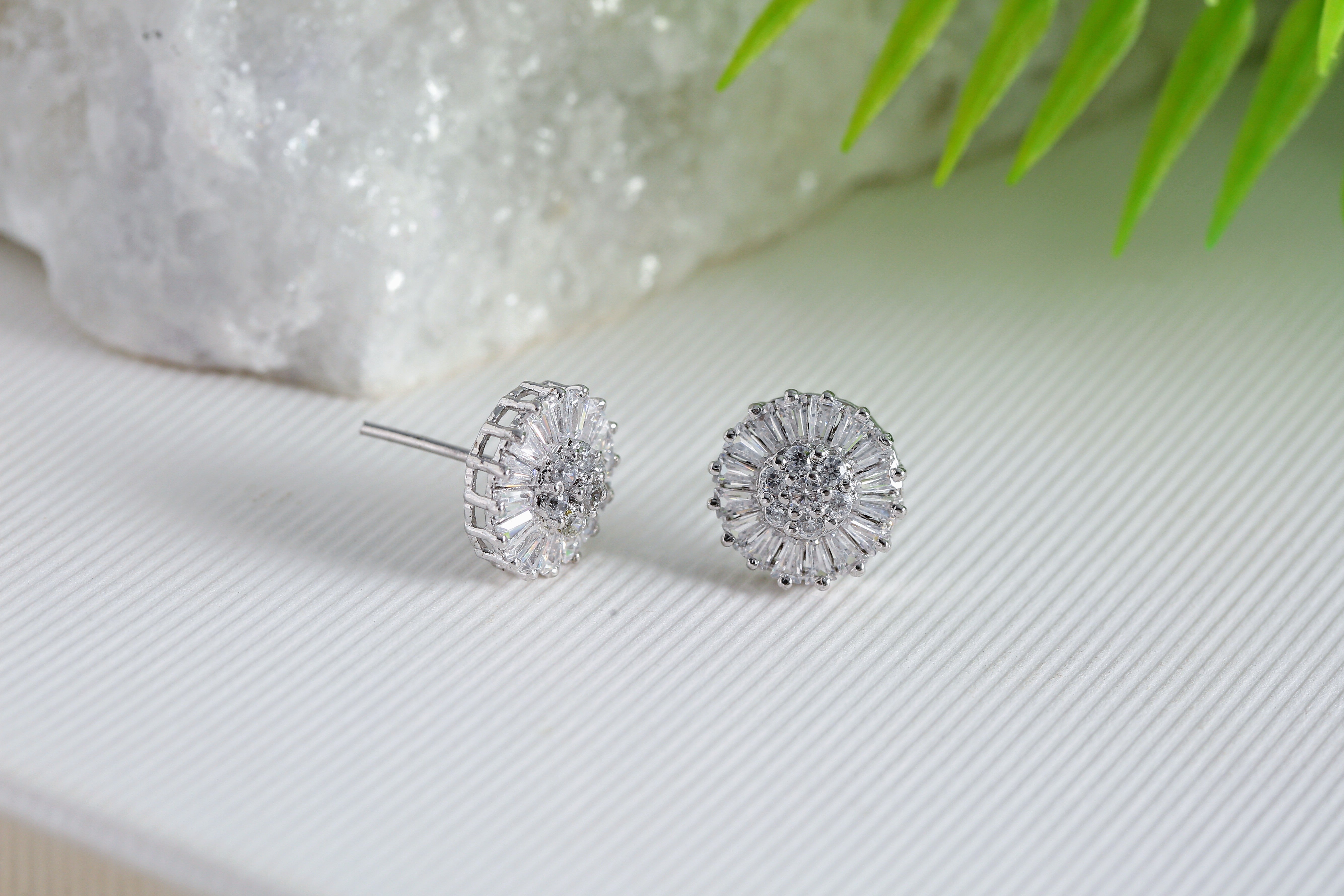Round Sparkle Tops