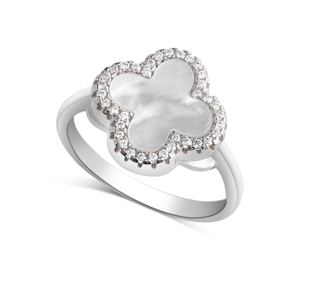 Clover Mother of Pearl Ring