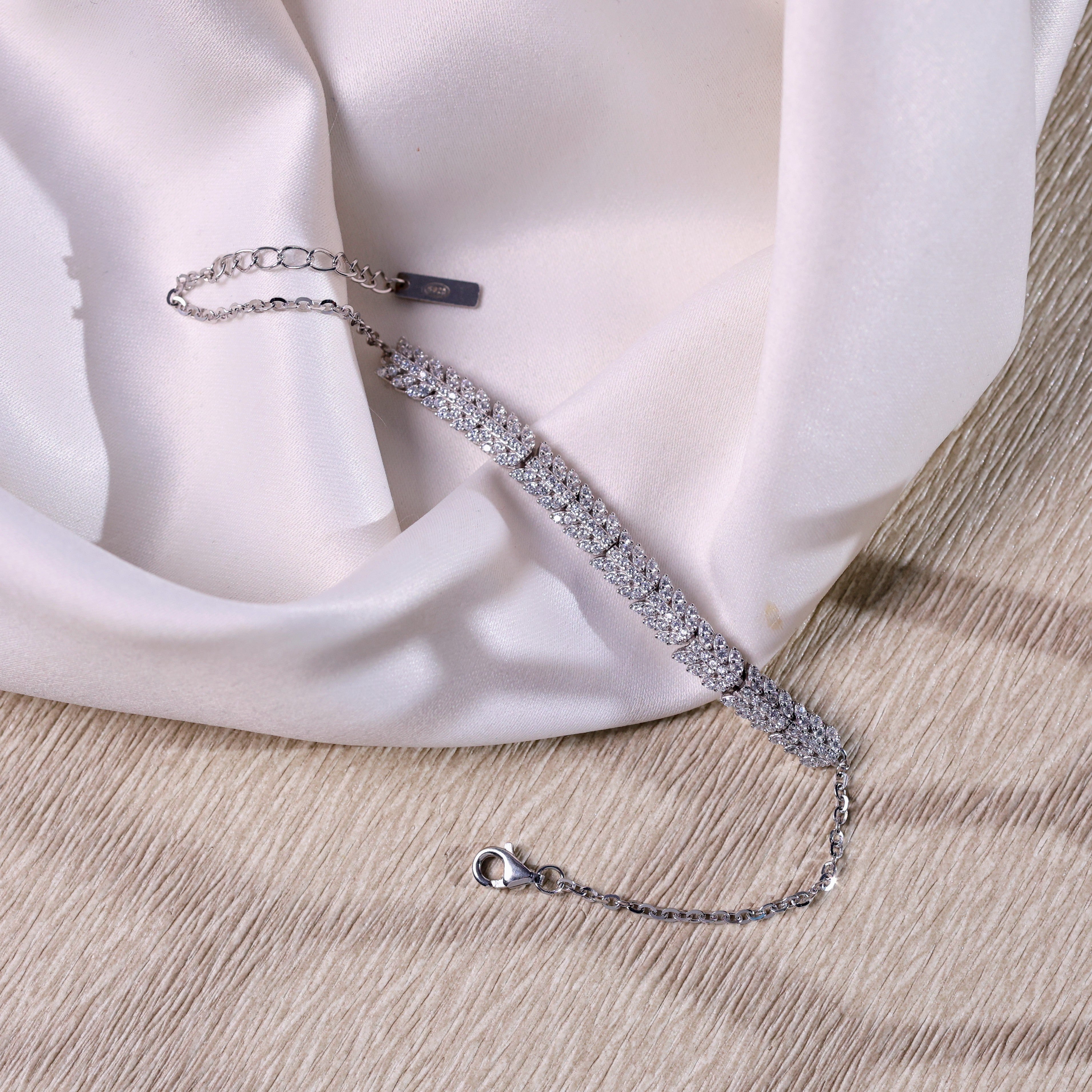 Whispering Leave Bracelet