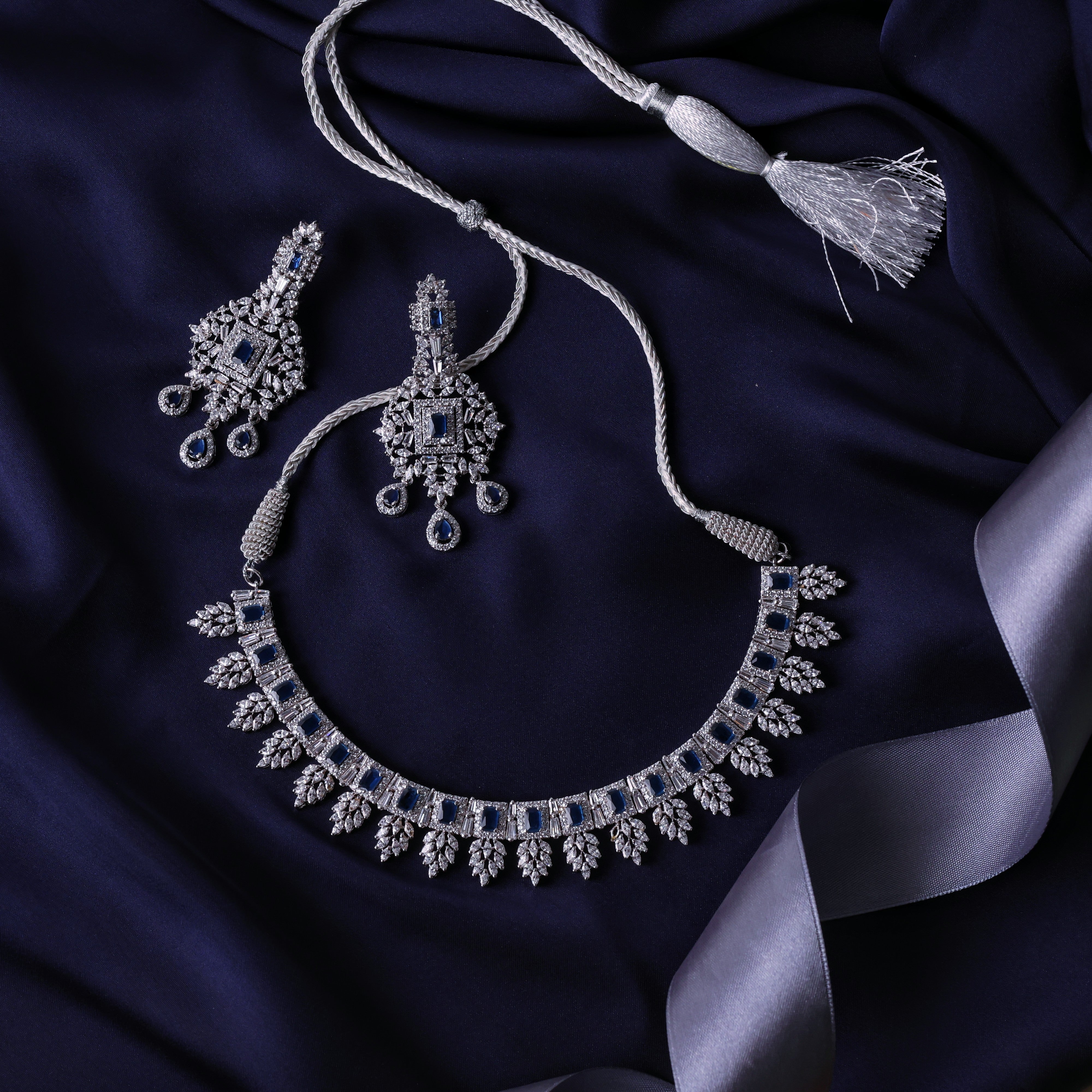Necklect set
