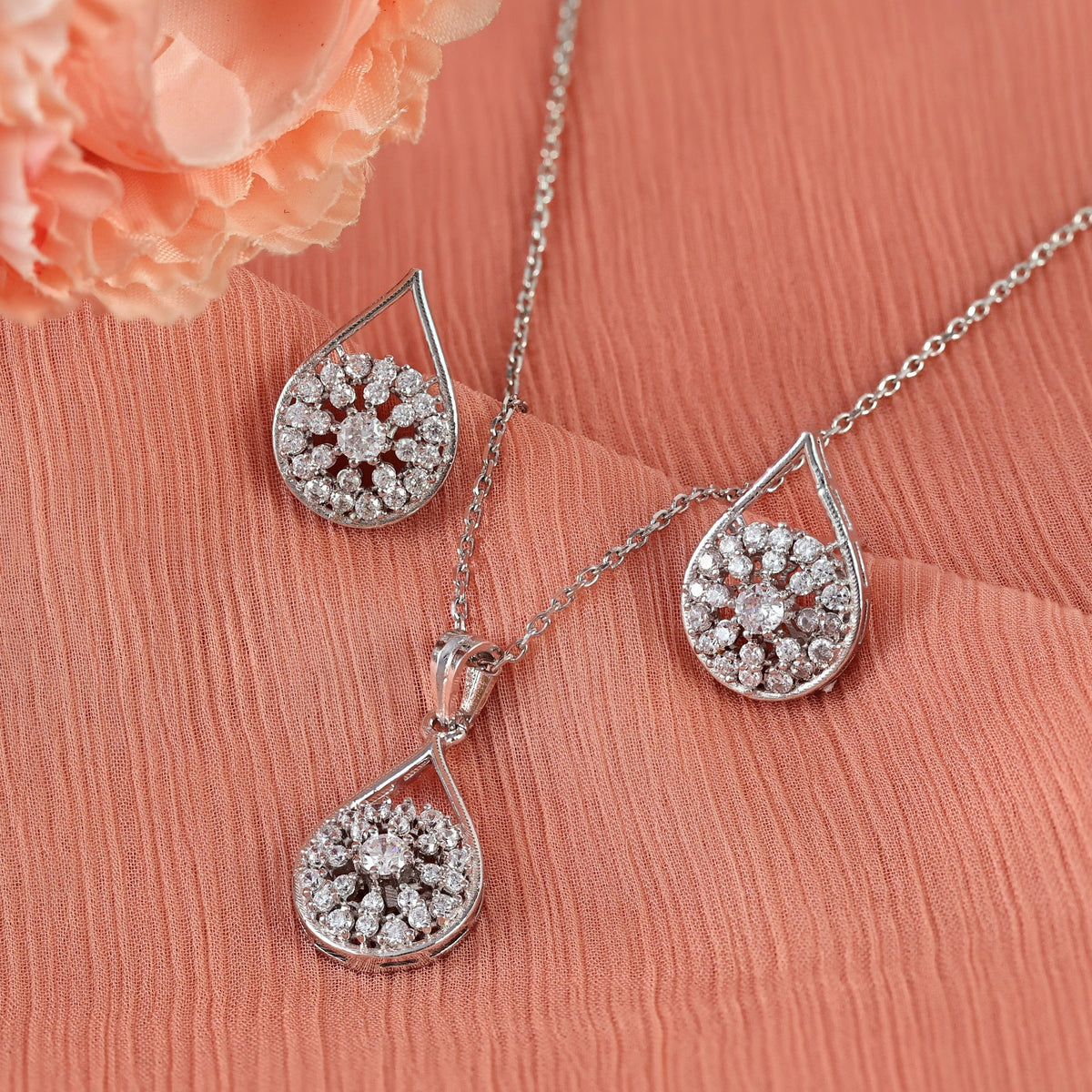 pendant set
