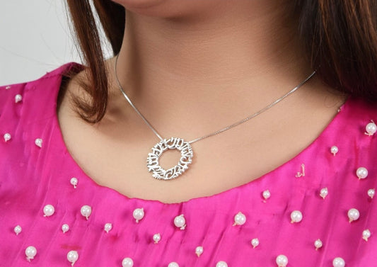 Kalma necklace